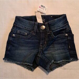 Justice girls size 6 slim jean shorts, NWT